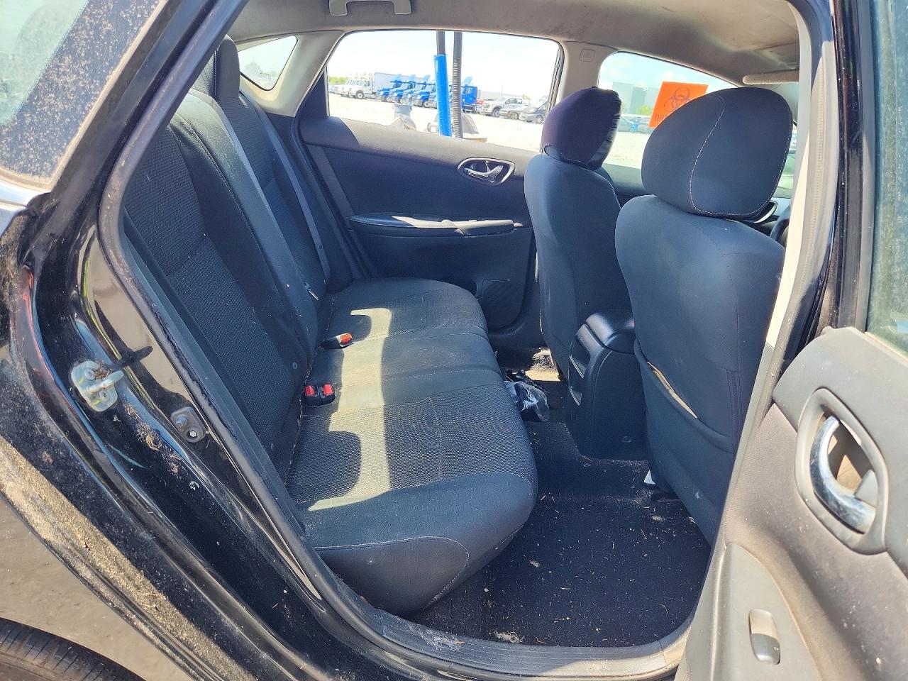 Nissan Sentra S