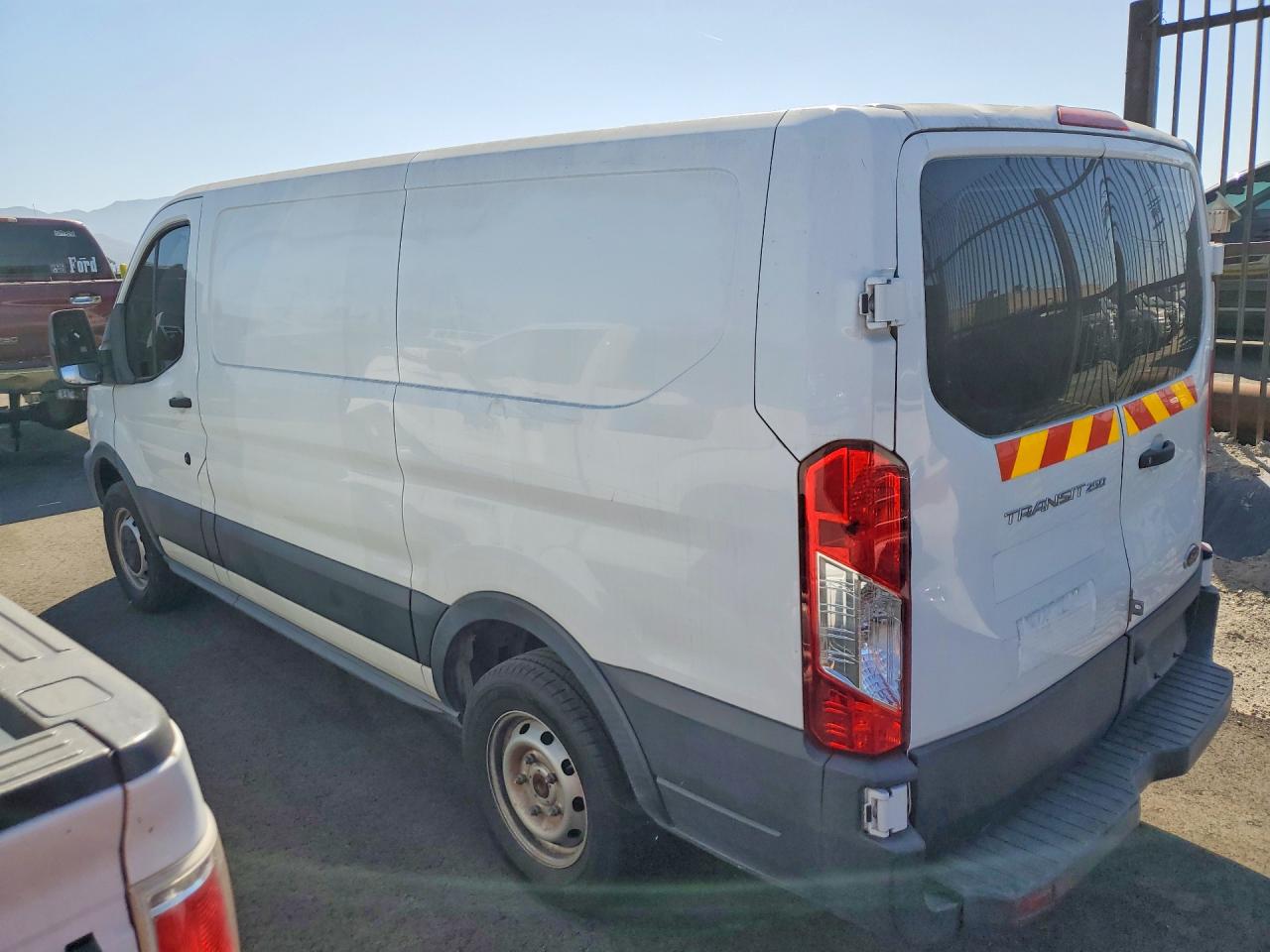 Ford Transit T-250
