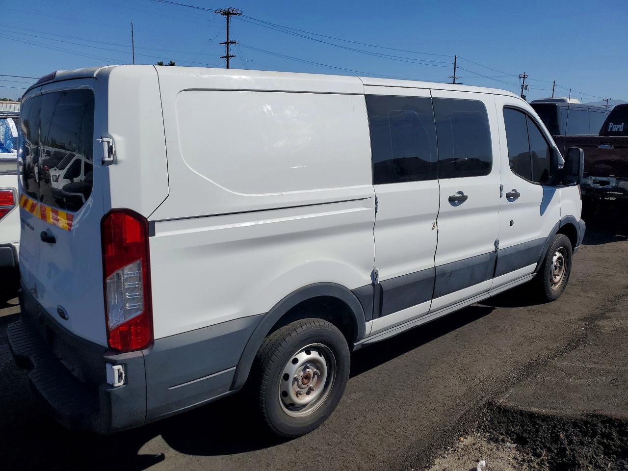 Ford Transit T-250