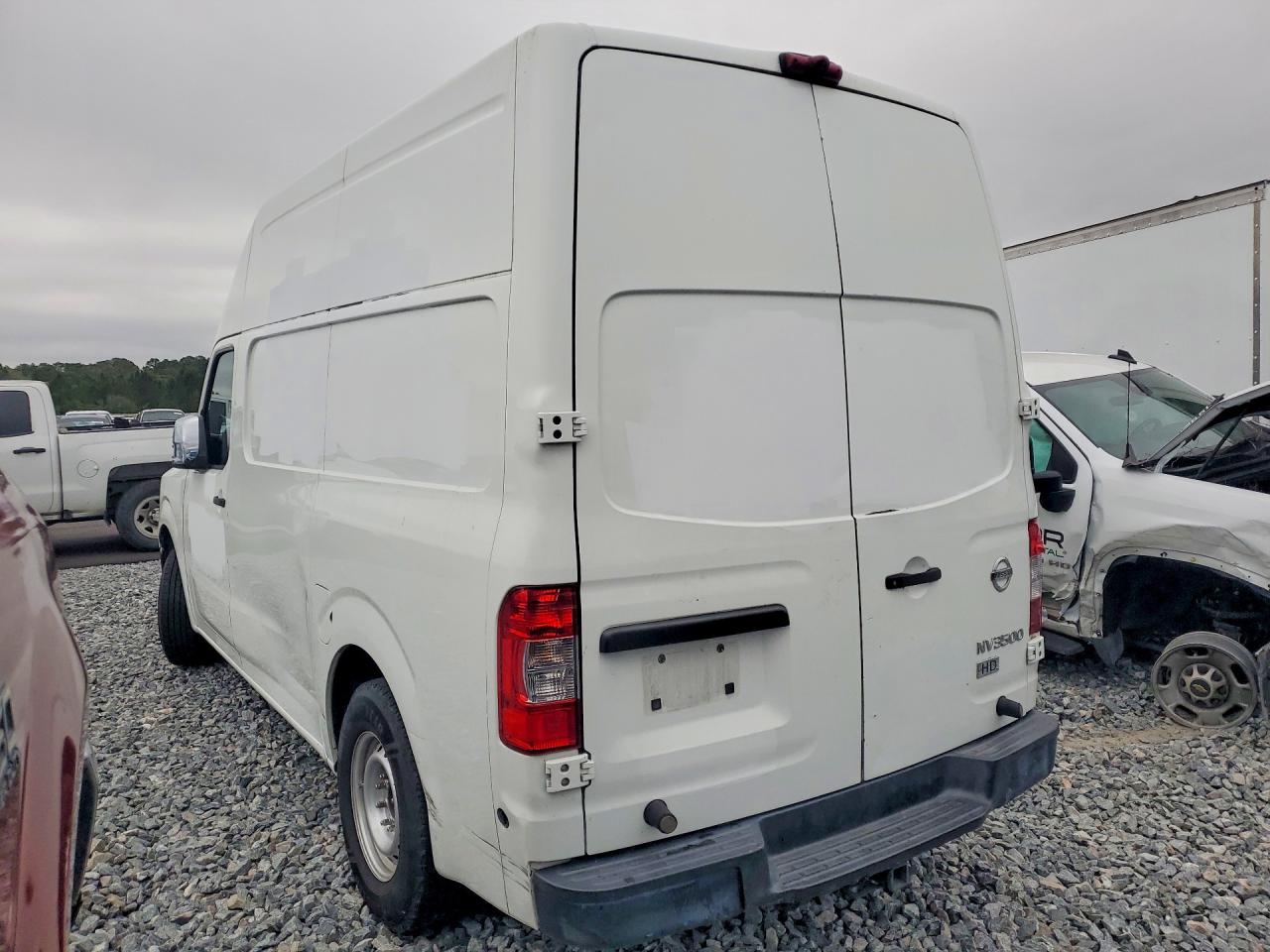 Nissan Nv 2500 Hd S