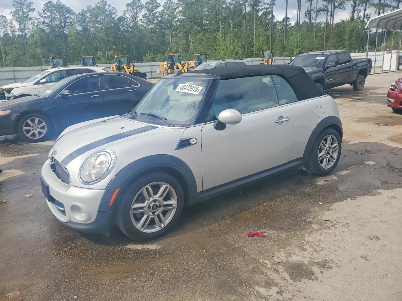 Salvage MINI Cooper Image