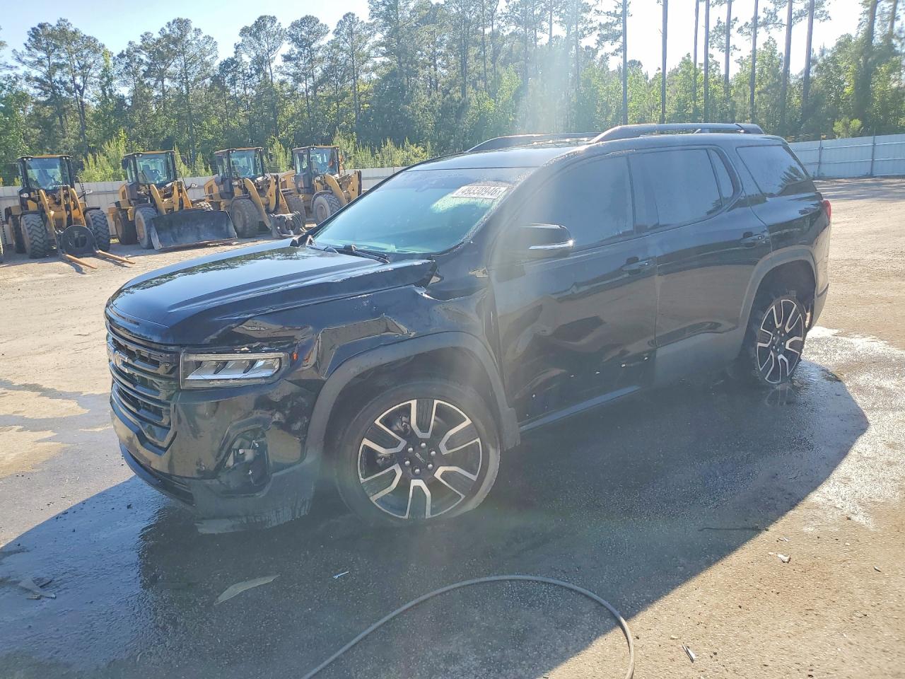 Salvage GMC Acadia Image