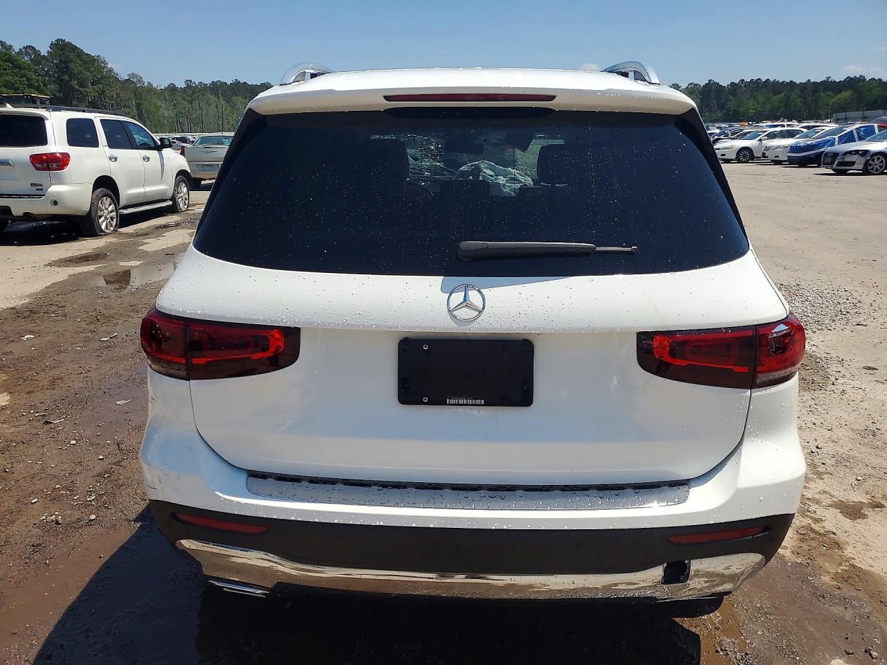 Mercedes-Benz GLB 250