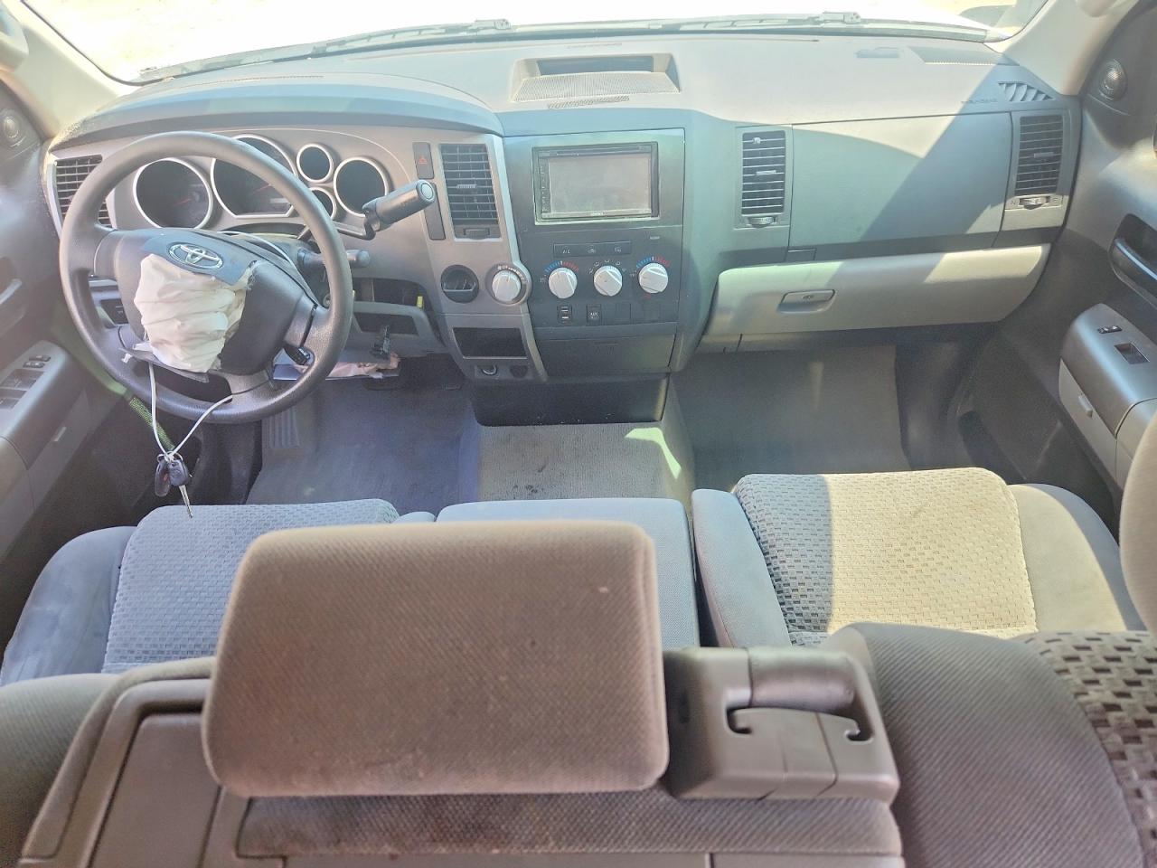 Toyota Tundra Double Cab Sr5