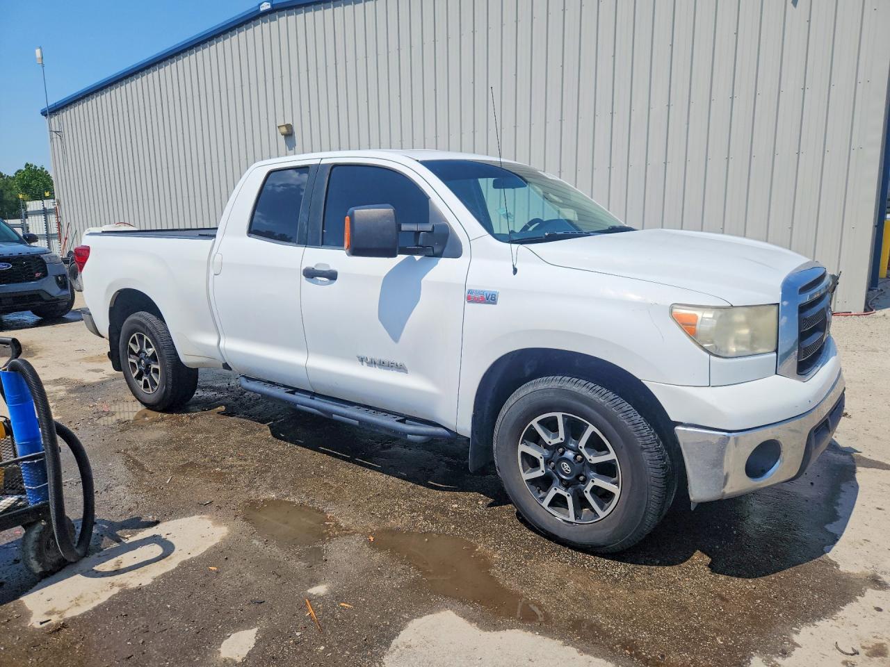 Toyota Tundra Double Cab Sr5
