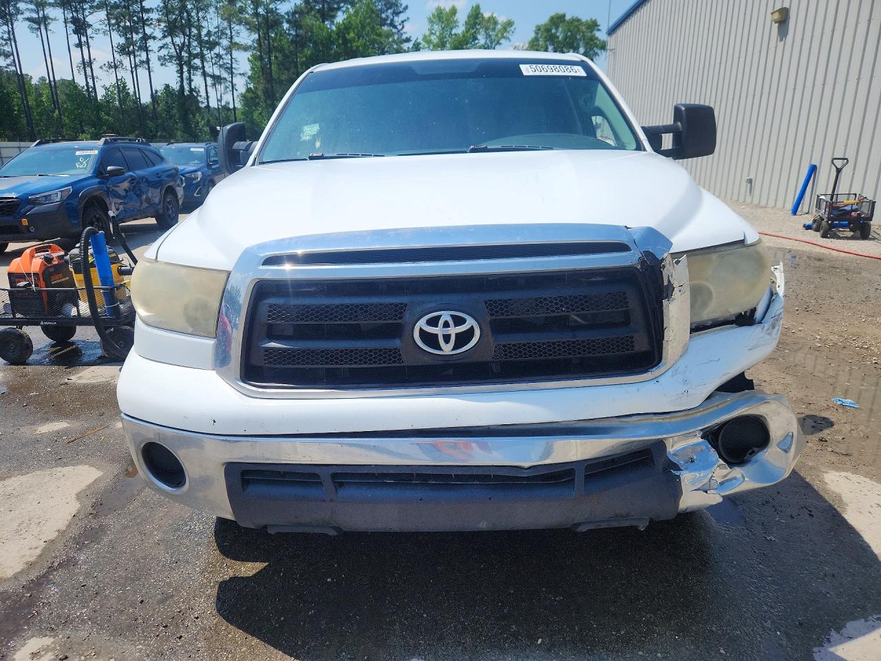 Toyota Tundra Double Cab Sr5