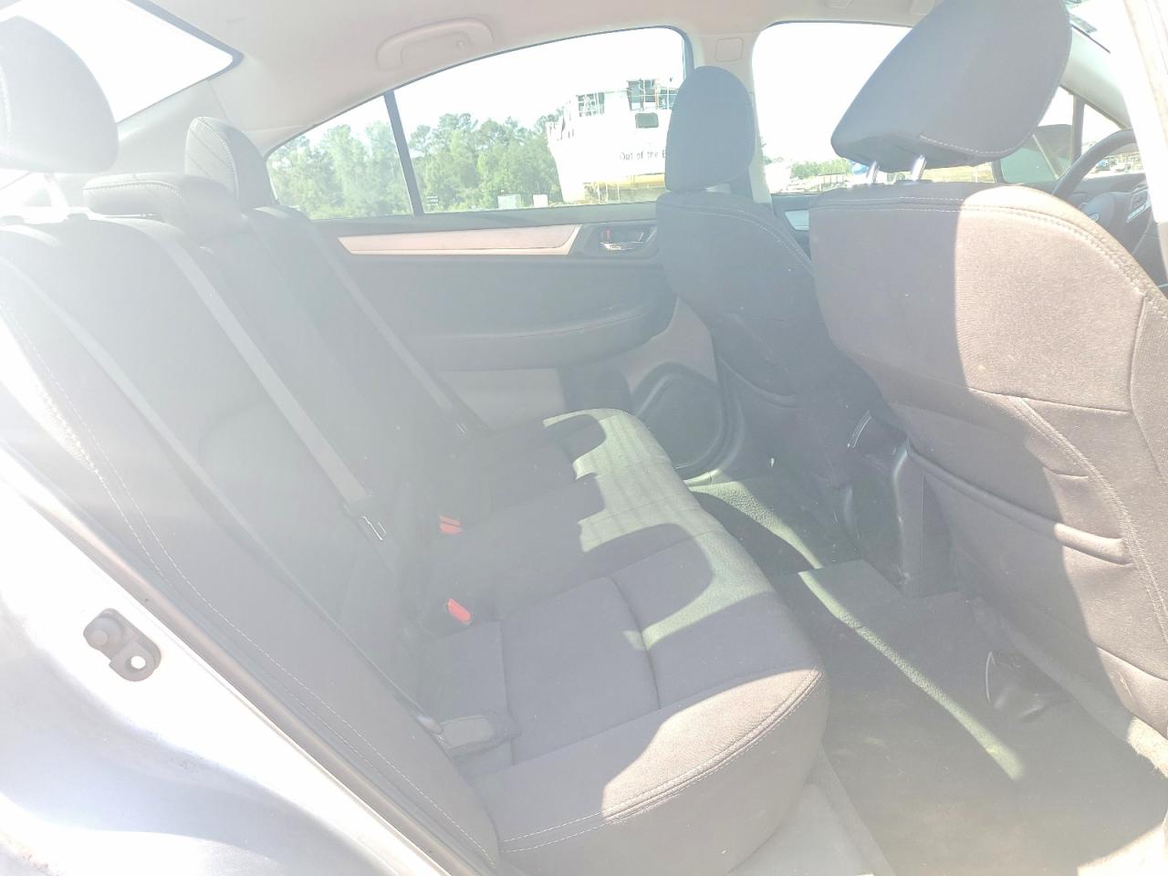Subaru Legacy 2.5i Premium