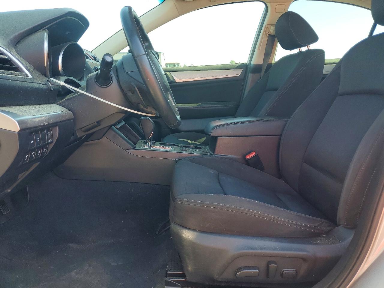 Subaru Legacy 2.5i Premium