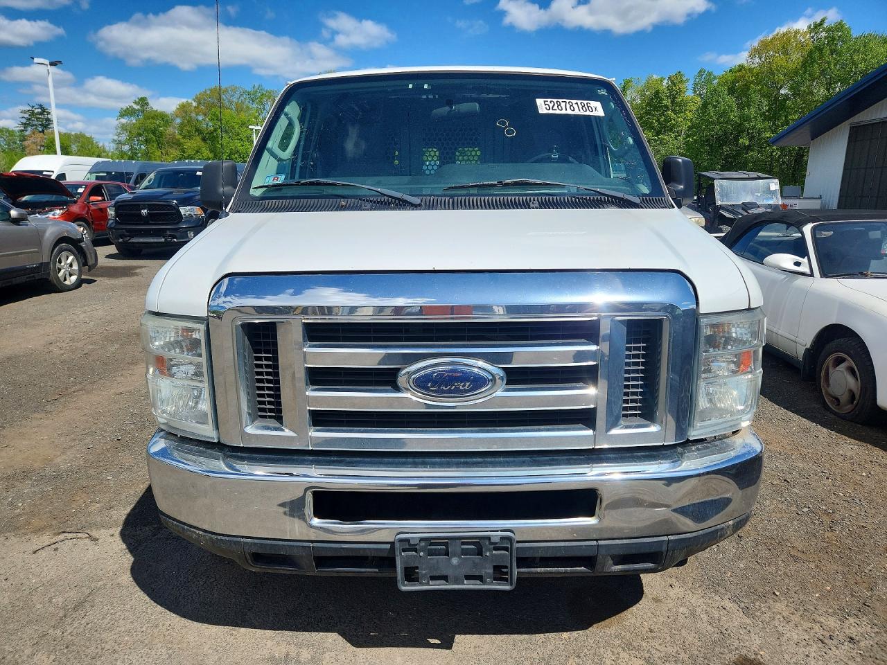 Ford Econoline E250 Van