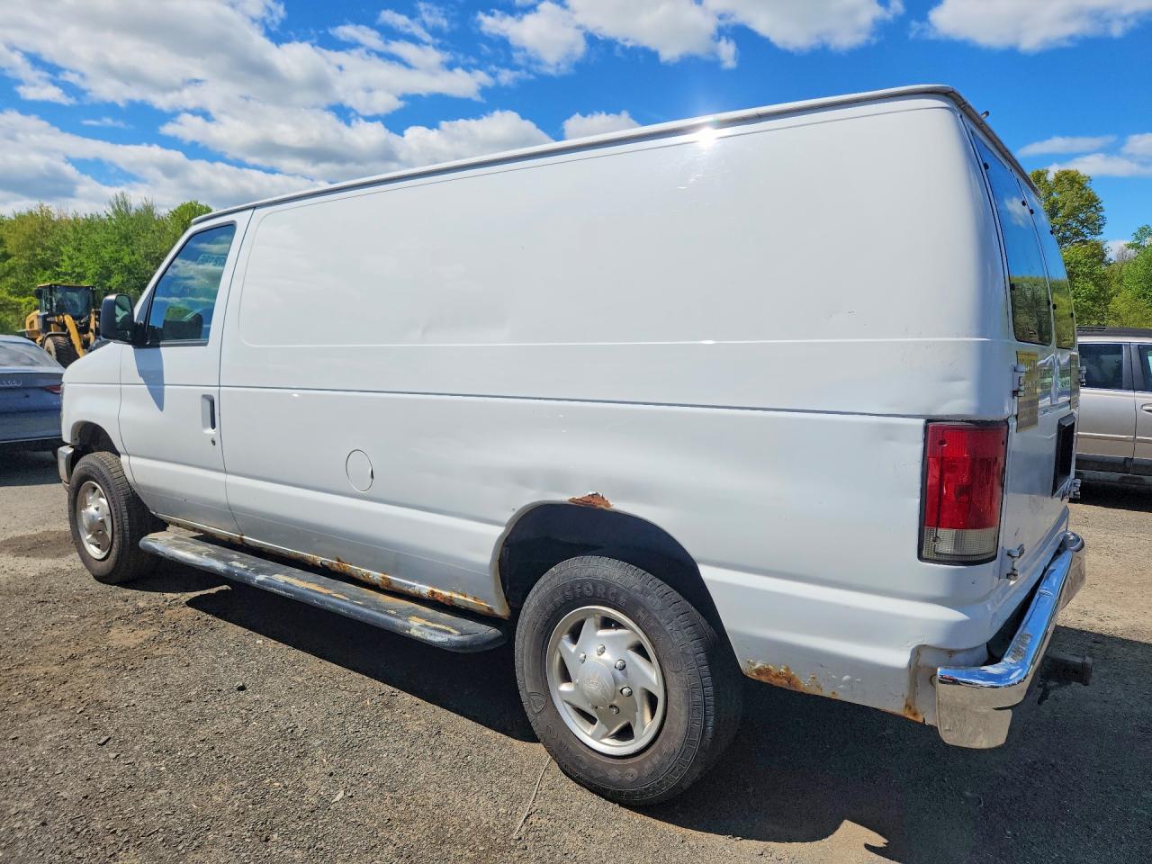 Ford Econoline E250 Van