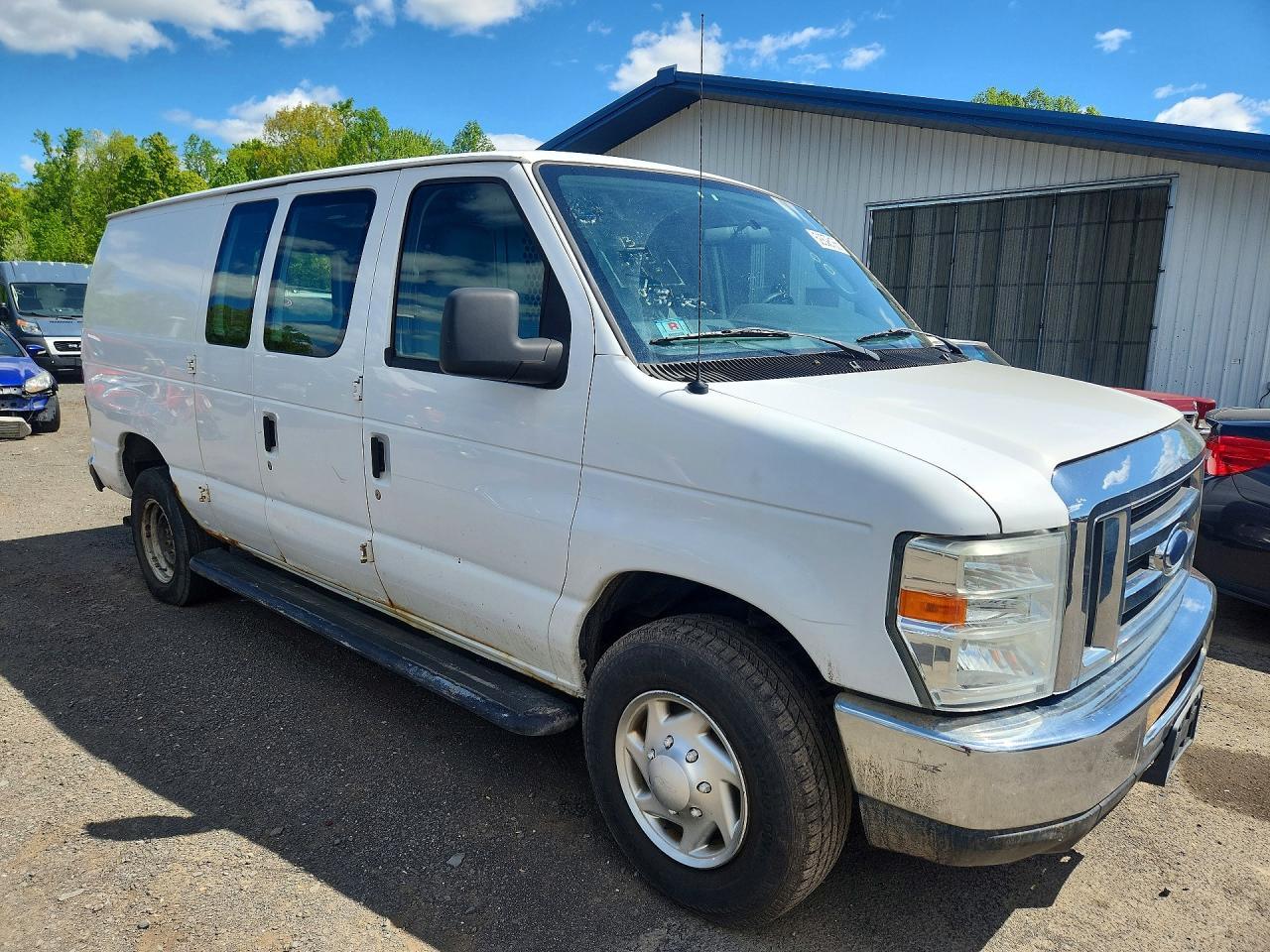 Ford Econoline E250 Van