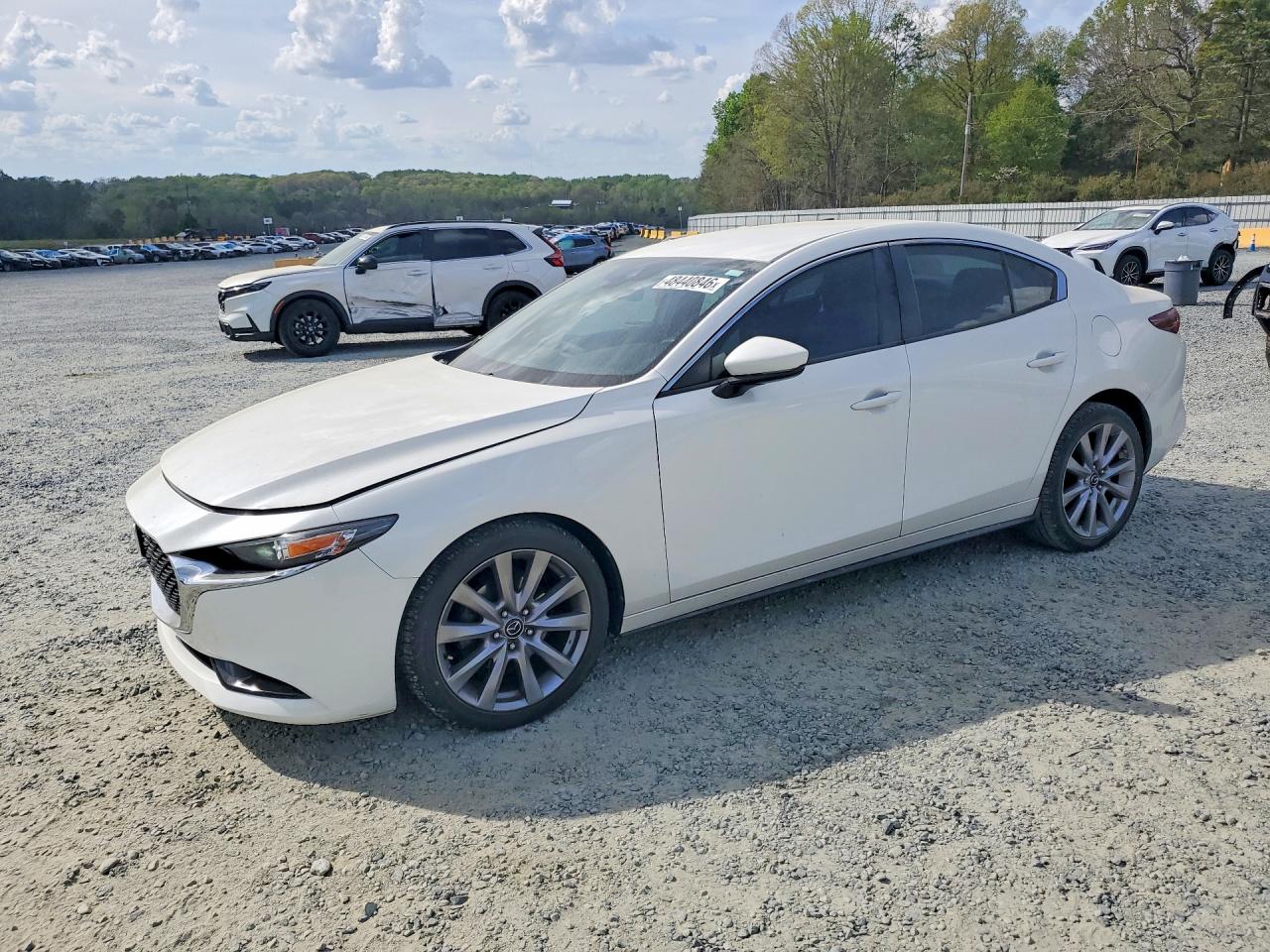 Salvage Mazda 3 Image