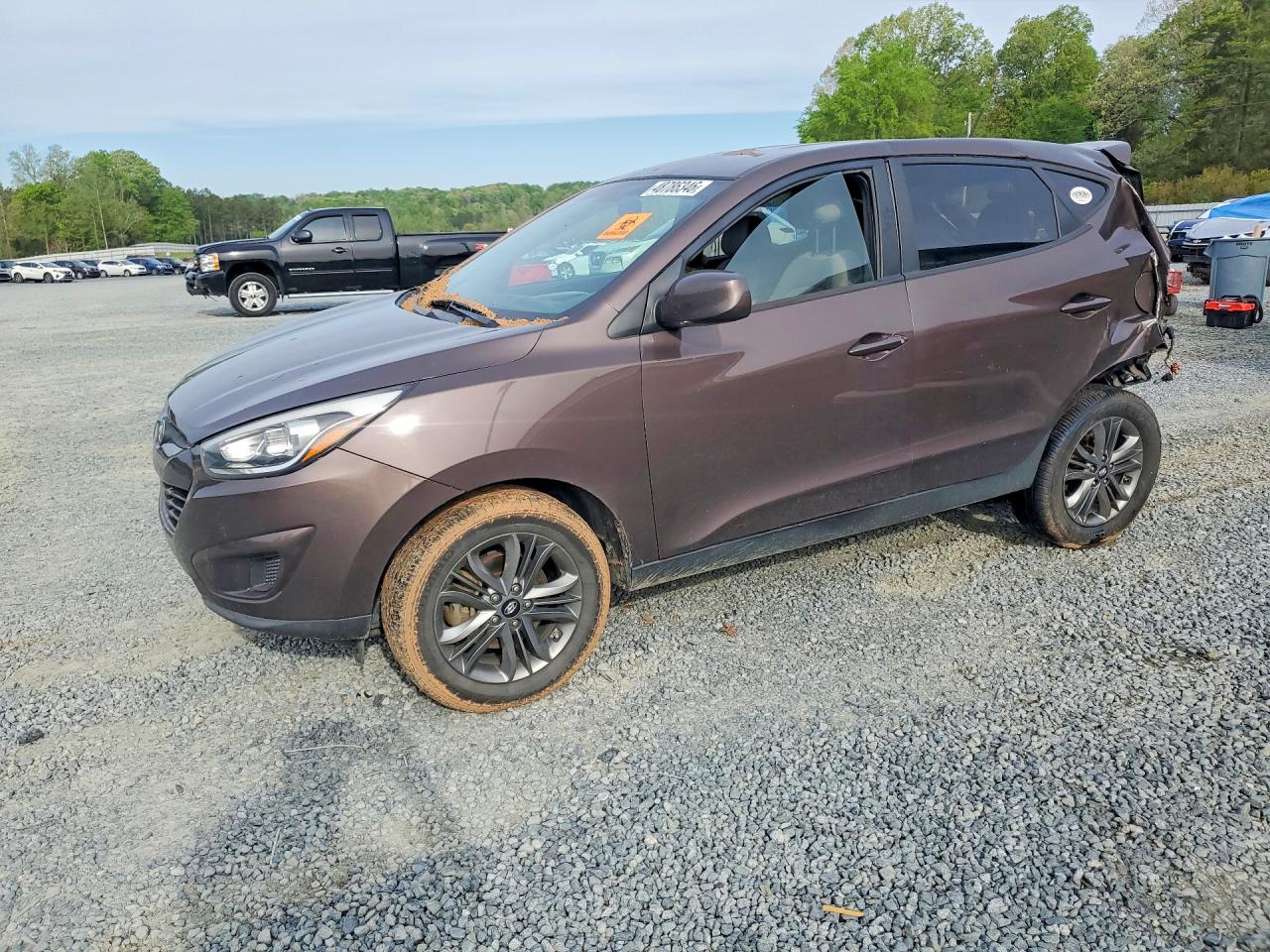 Salvage Hyundai TUCSON Image