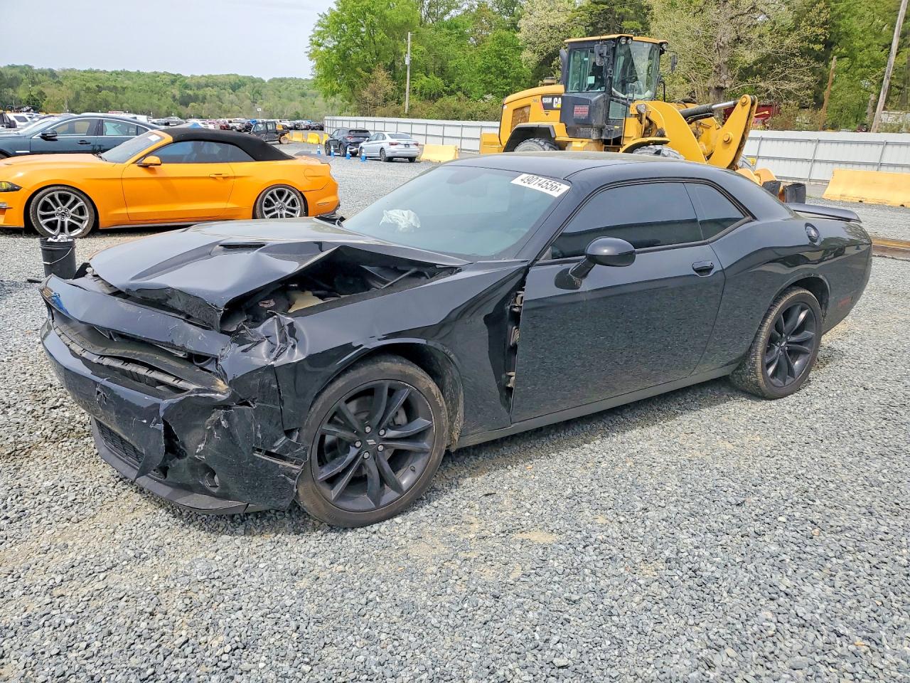 Salvage Dodge Challenger Image