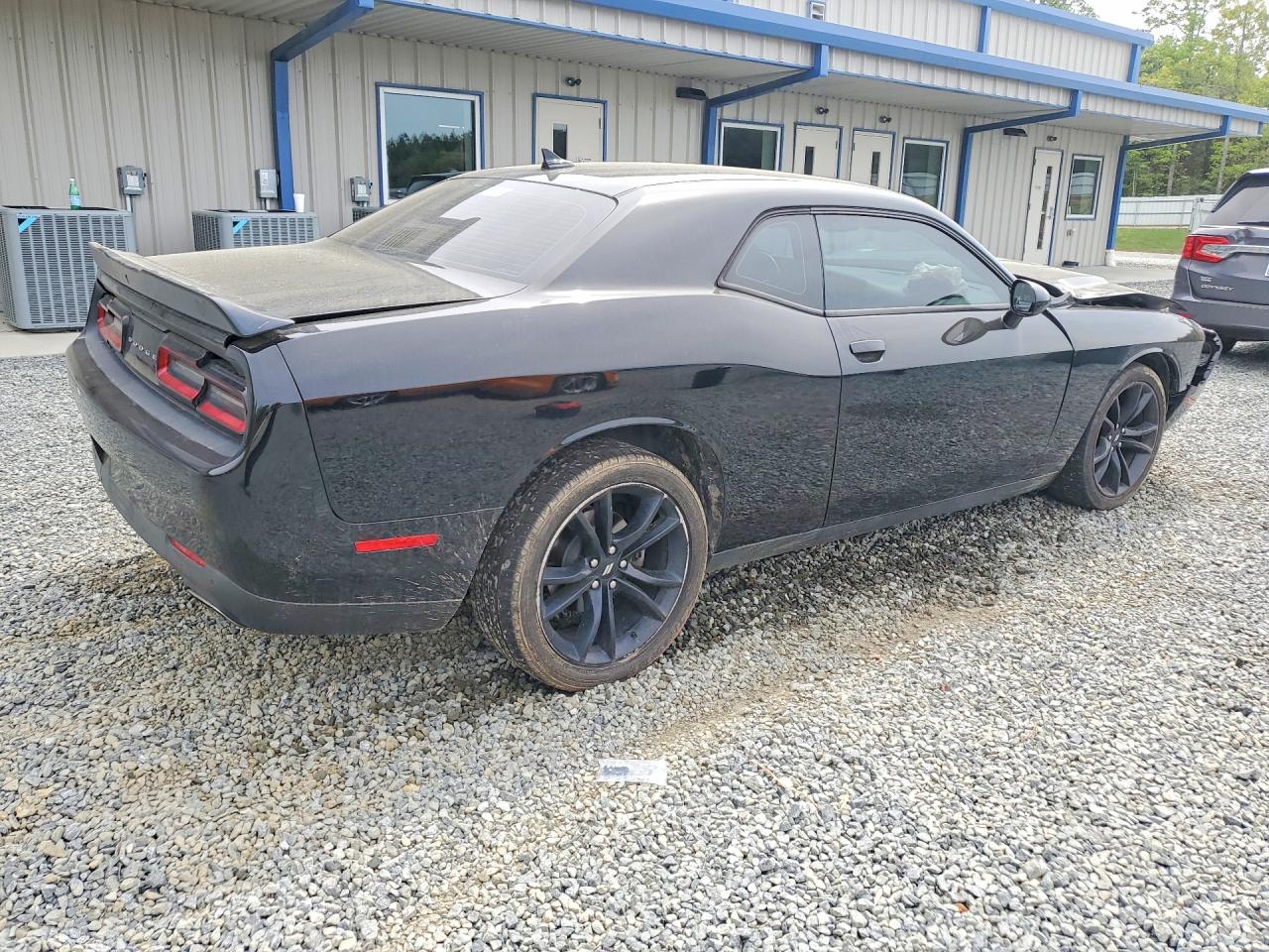 Dodge Challenger Sxt