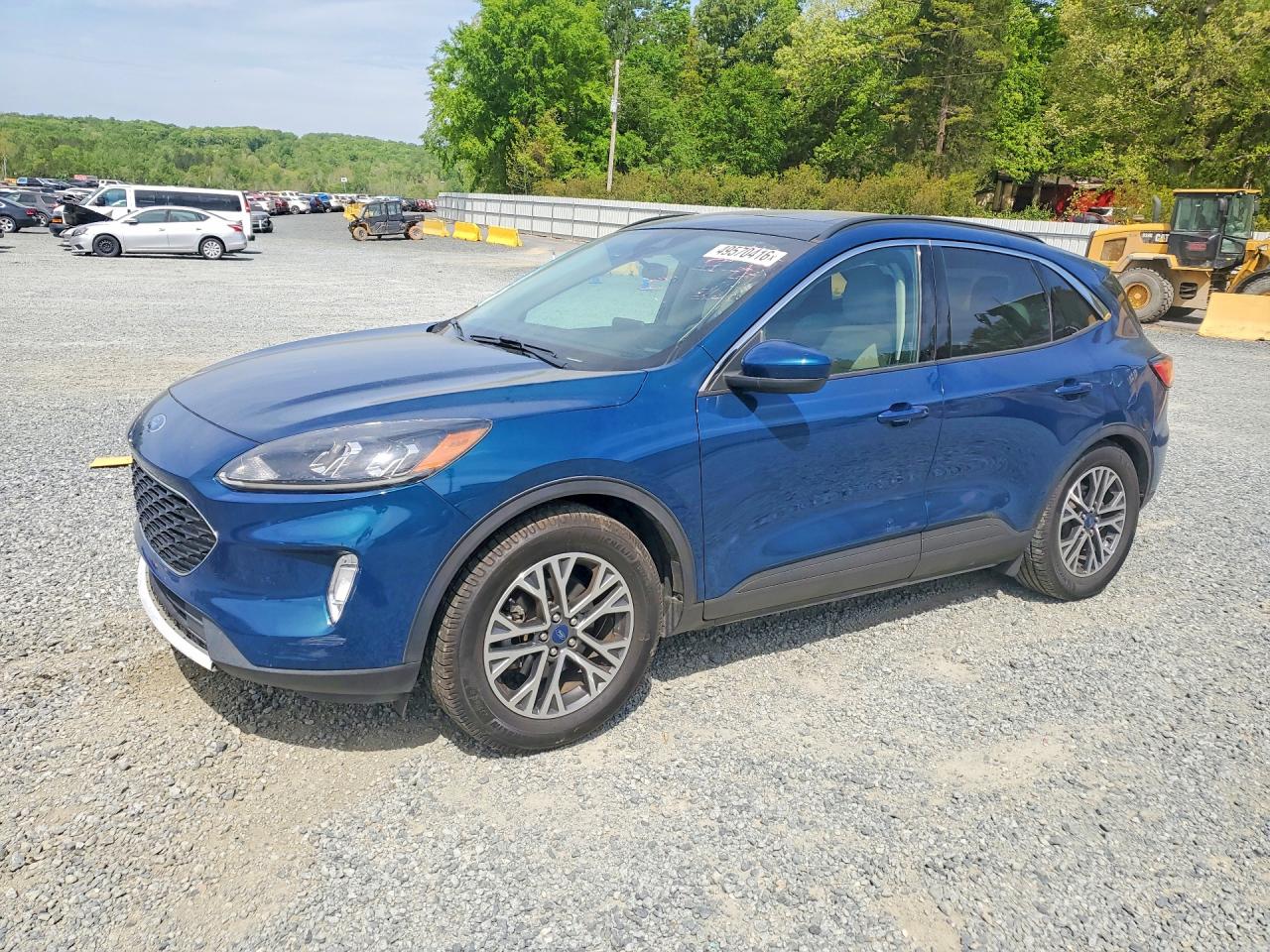 Salvage Ford Escape Image