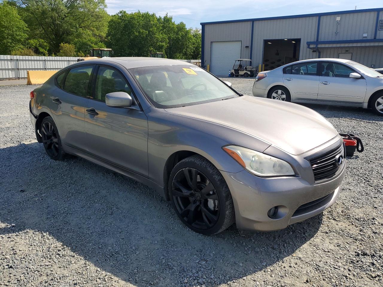 INFINITI M37 X