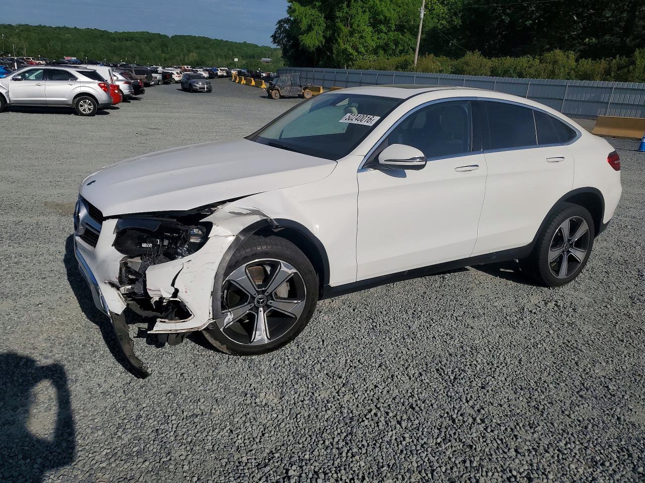 Salvage Mercedes-Benz GLC Image