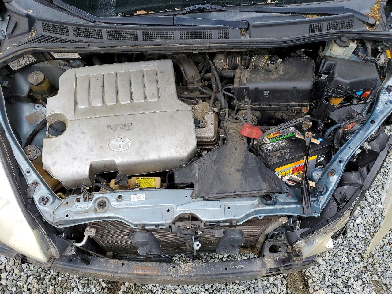 Toyota Sienna Ce 7-passenger
