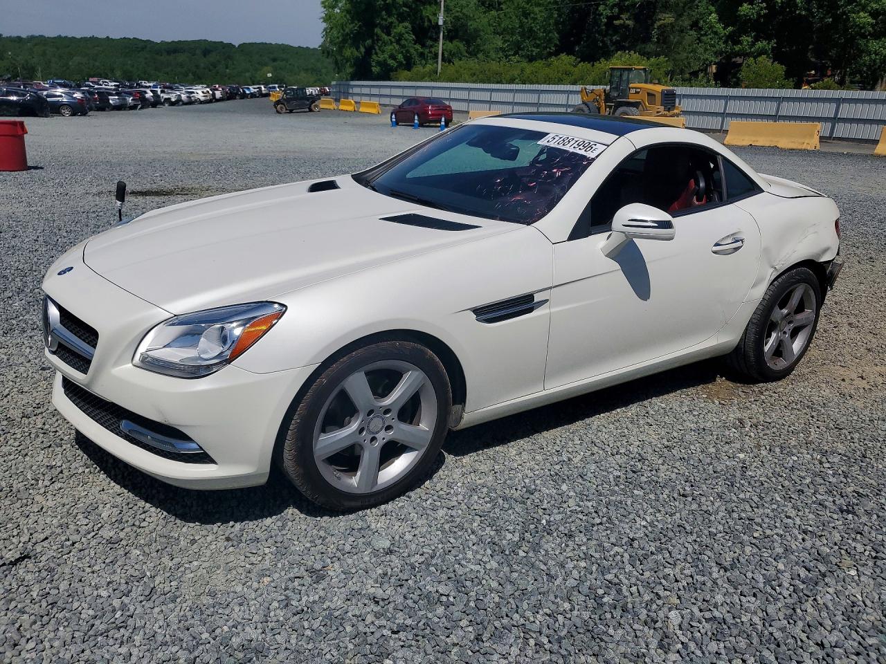 Salvage Mercedes-Benz Slk-class Image