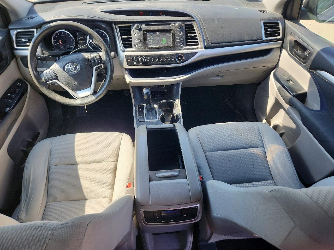 Toyota Highlander Le