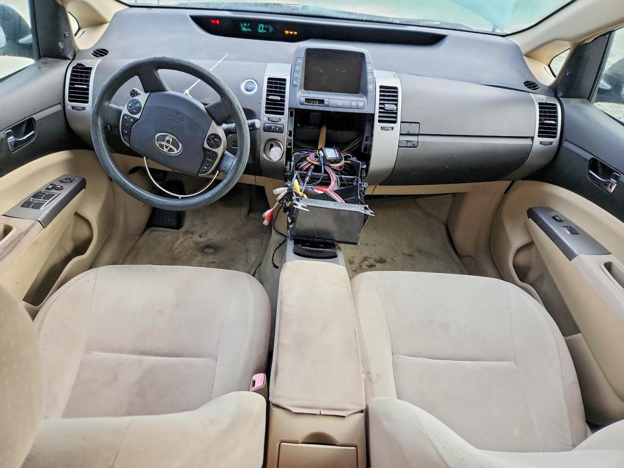 Toyota Prius Base