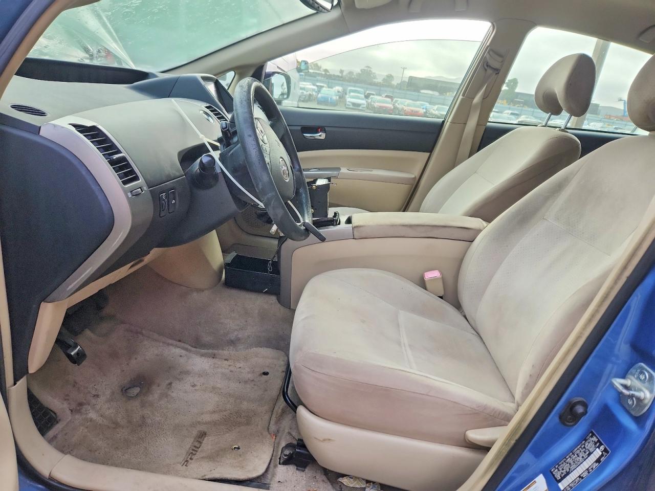 Toyota Prius Base