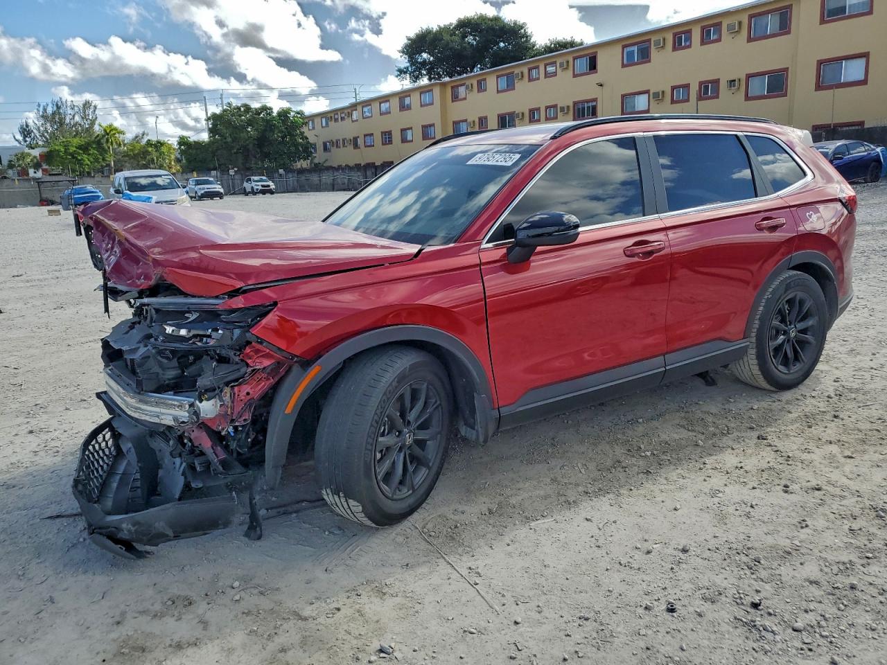 Salvage Honda Crv Image