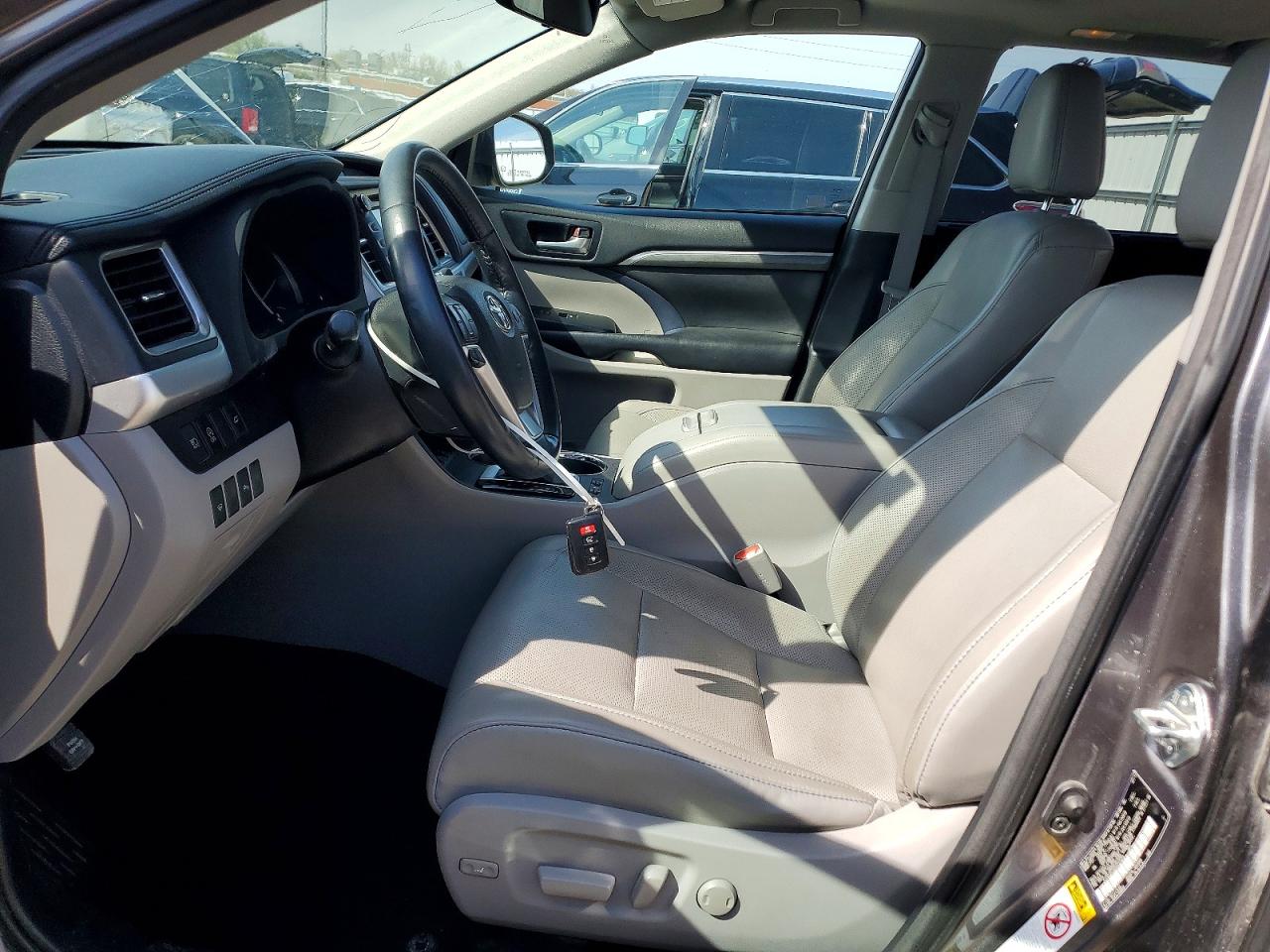 Toyota Highlander Limited