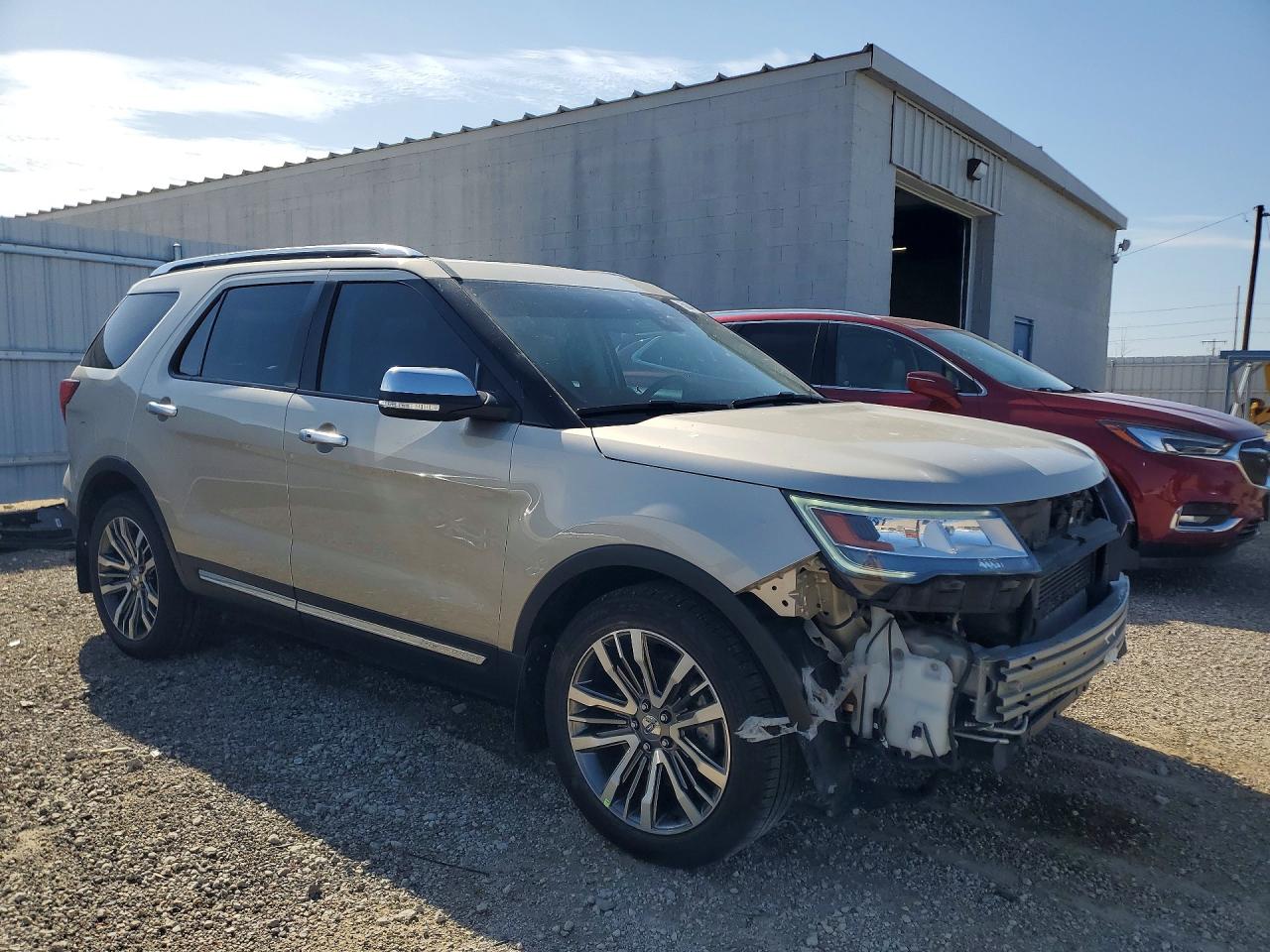 Ford Explorer Platinum
