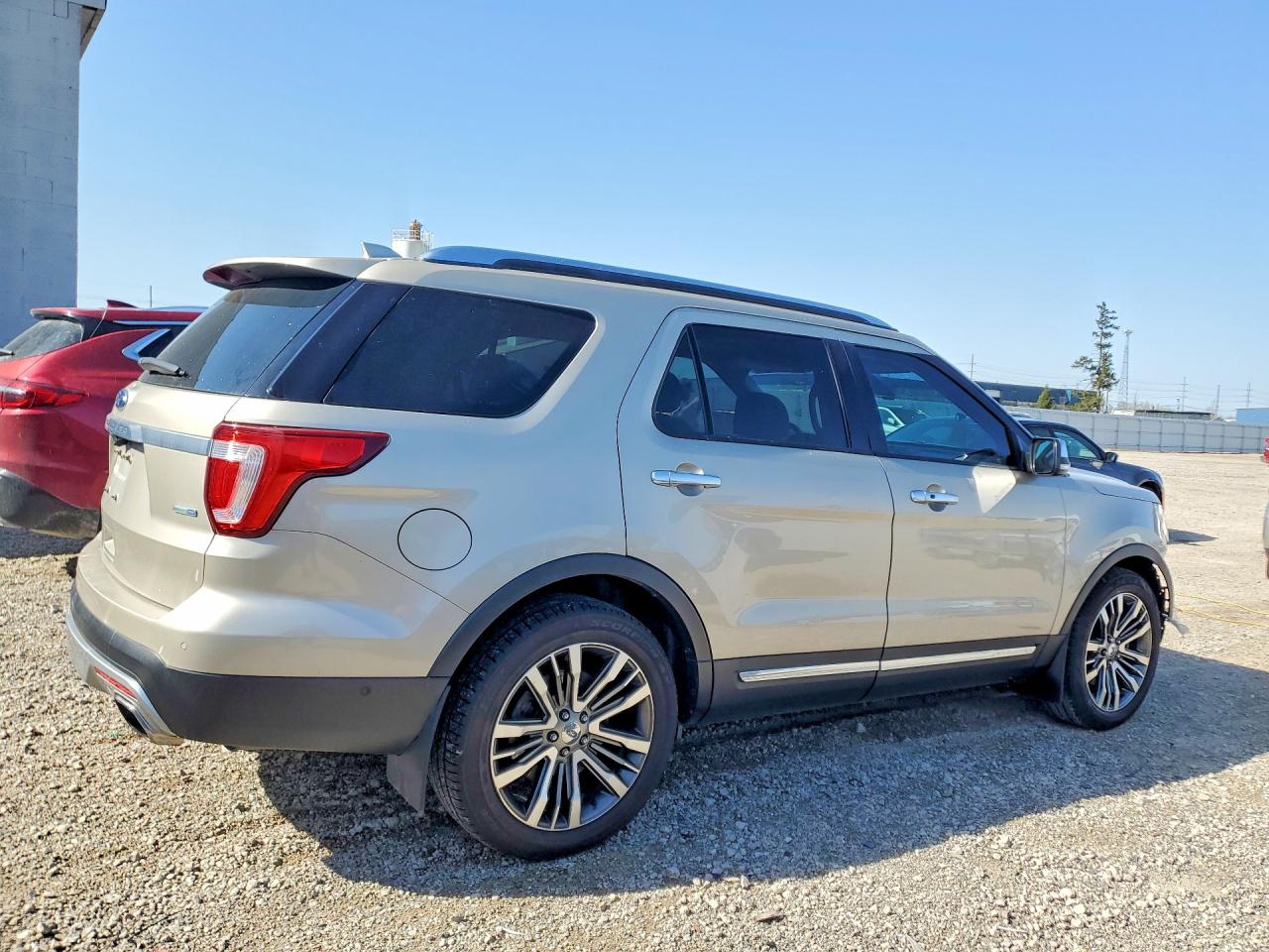 Ford Explorer Platinum