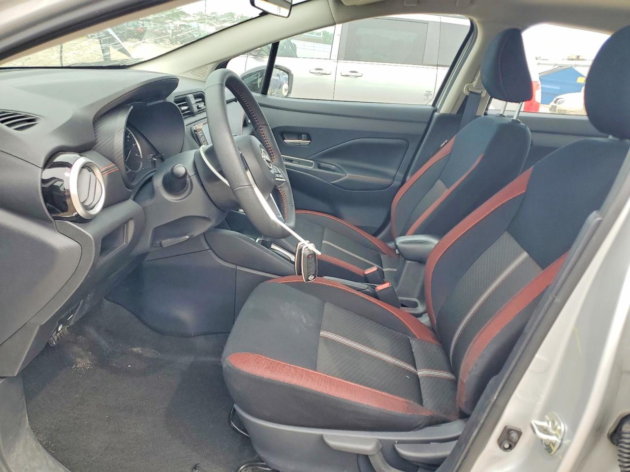 Nissan Versa Sr