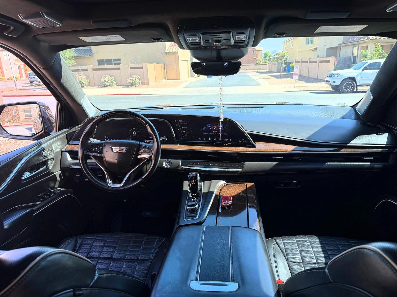 Cadillac Escalade Esv Sport Platinum