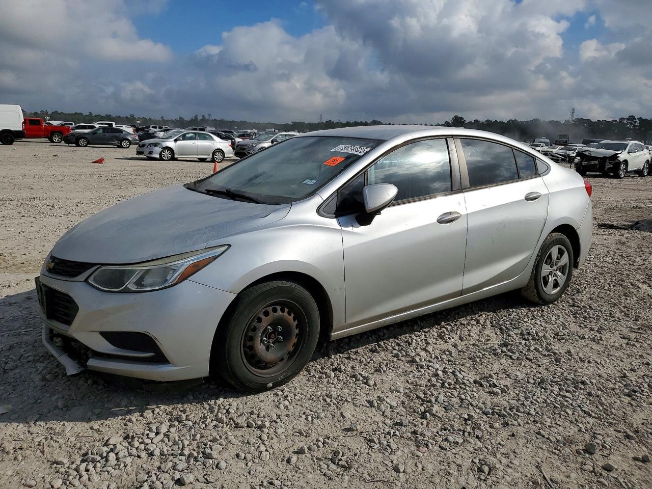 Salvage Chevrolet Cruze Image