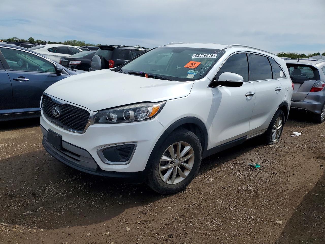 Salvage Kia Sorento Image
