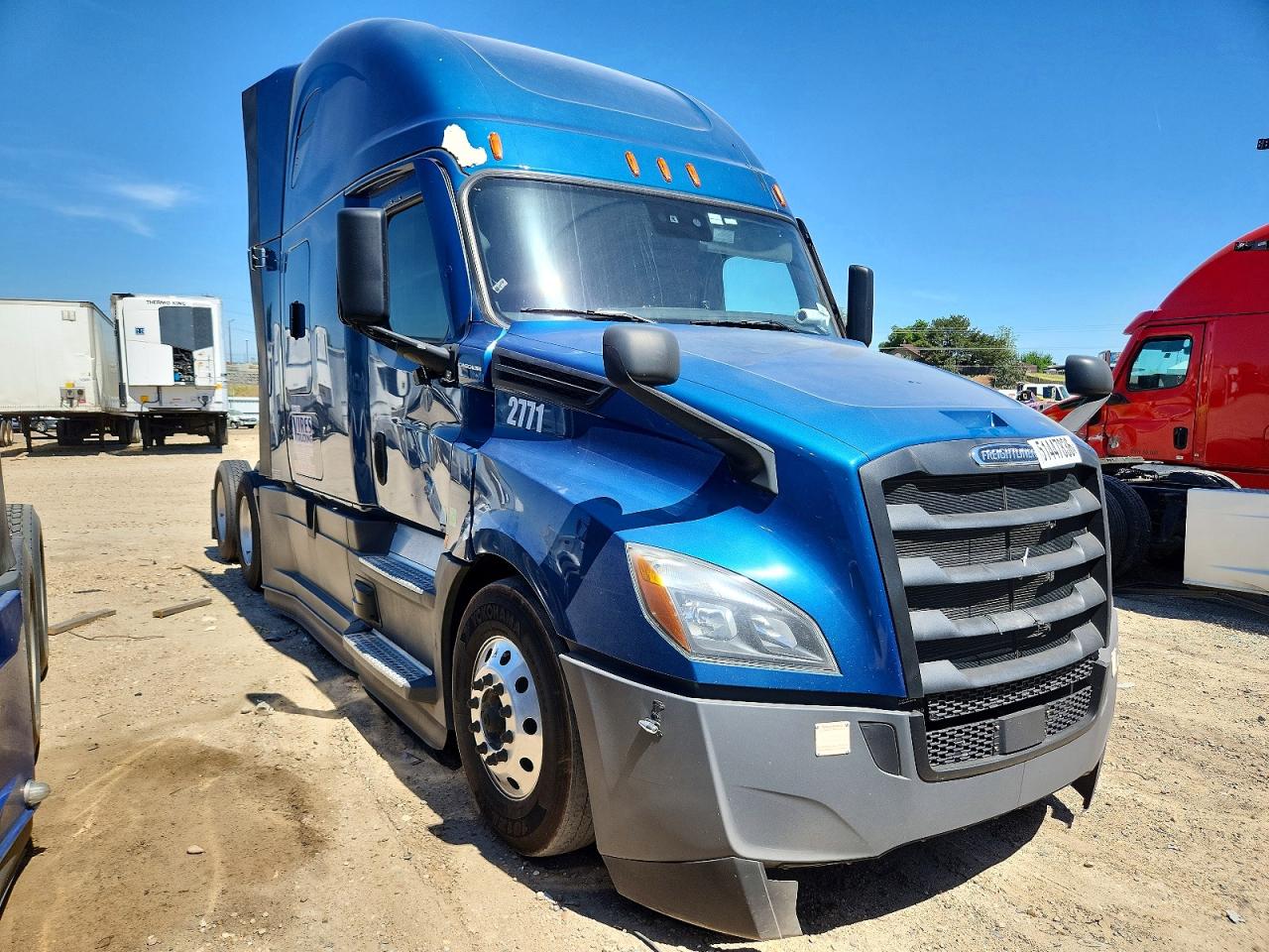 Salvage Freigliner Cascadia Image