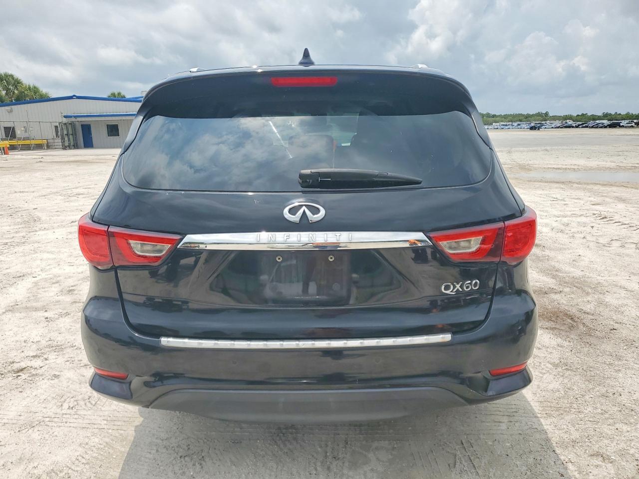 INFINITI Qx Base