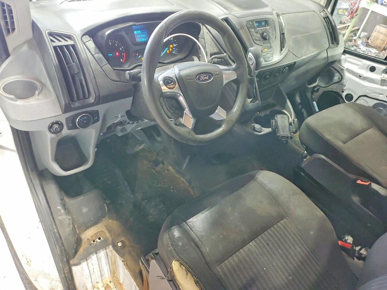 Ford Transit T-250