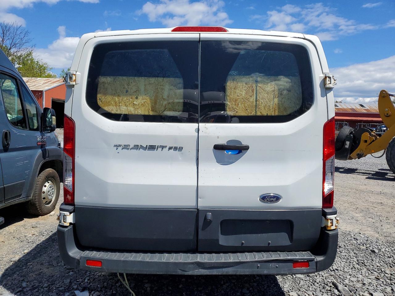 Ford Transit T-250