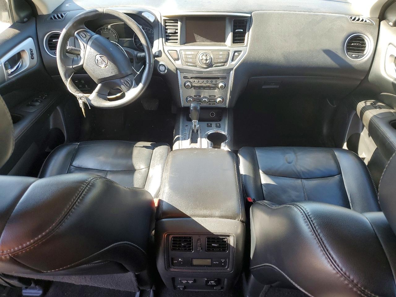 Nissan Pathfinder Sl