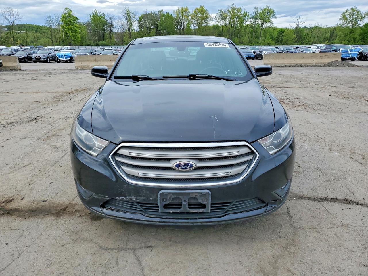 Ford Taurus Sel
