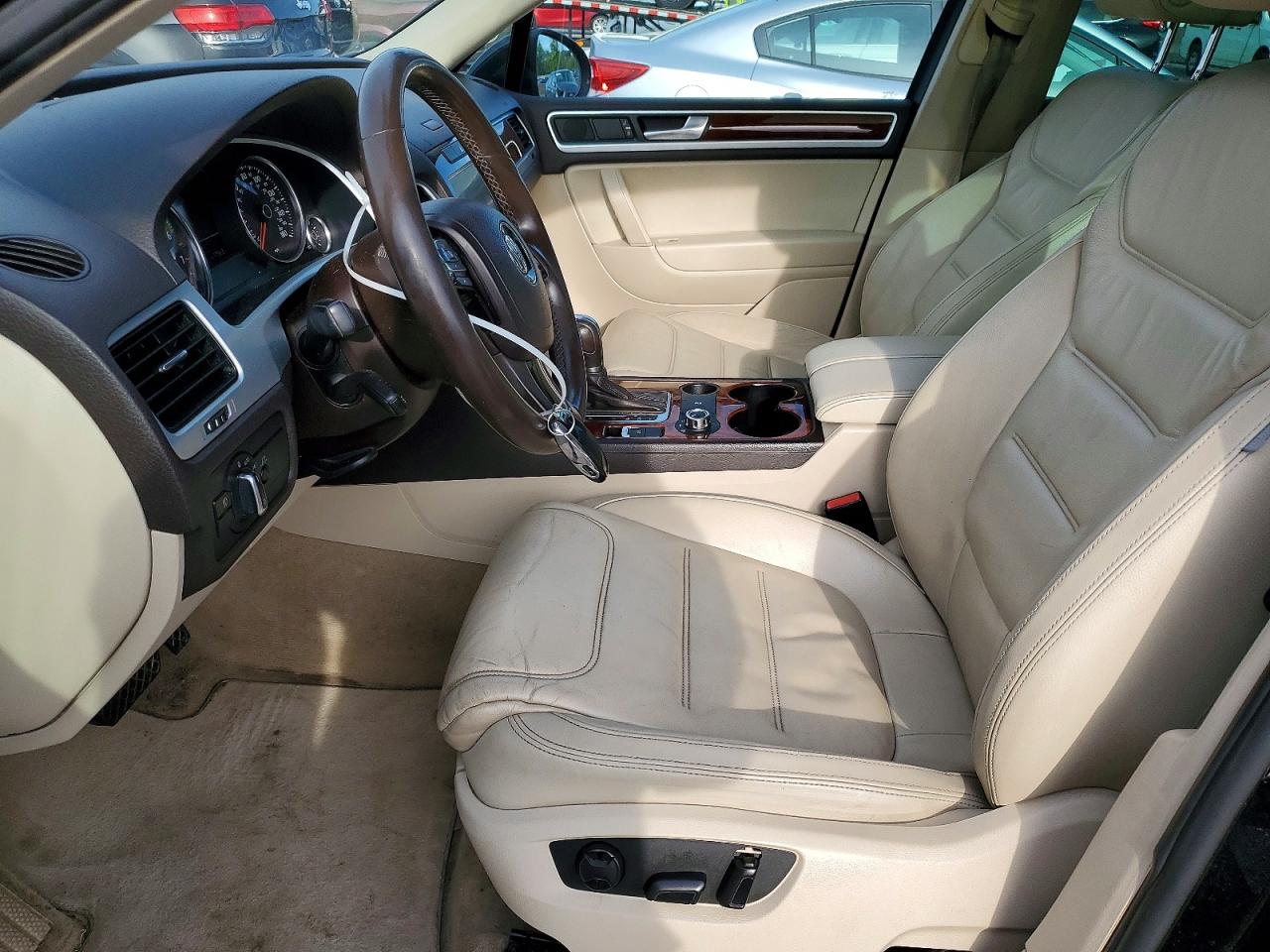 Volkswagen Touareg V6