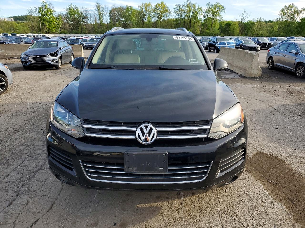 Volkswagen Touareg V6