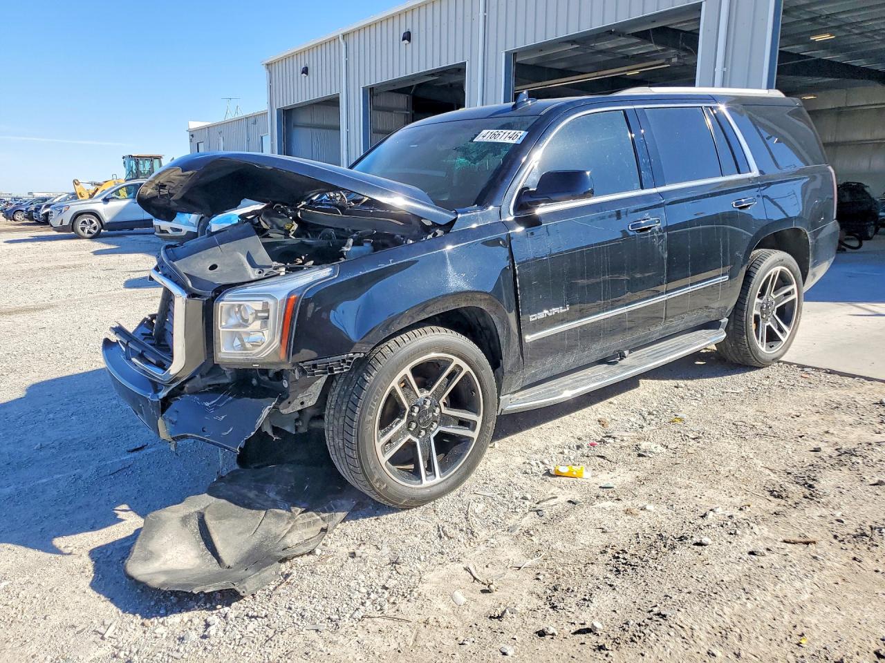 Salvage GMC Yukon Image