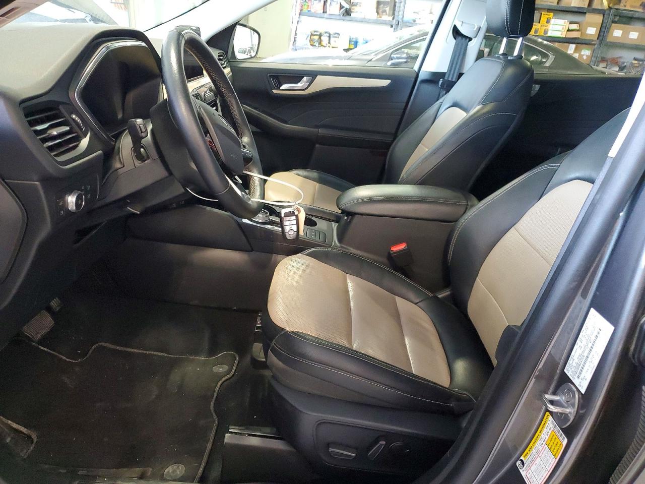Ford Escape Titanium