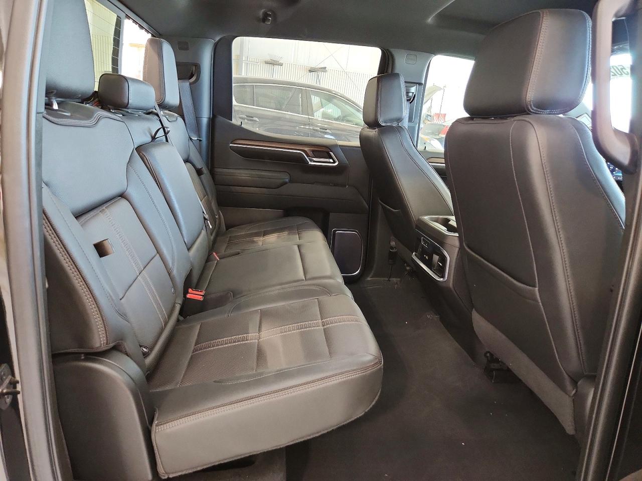 Chevrolet Silverado K1500 High Country