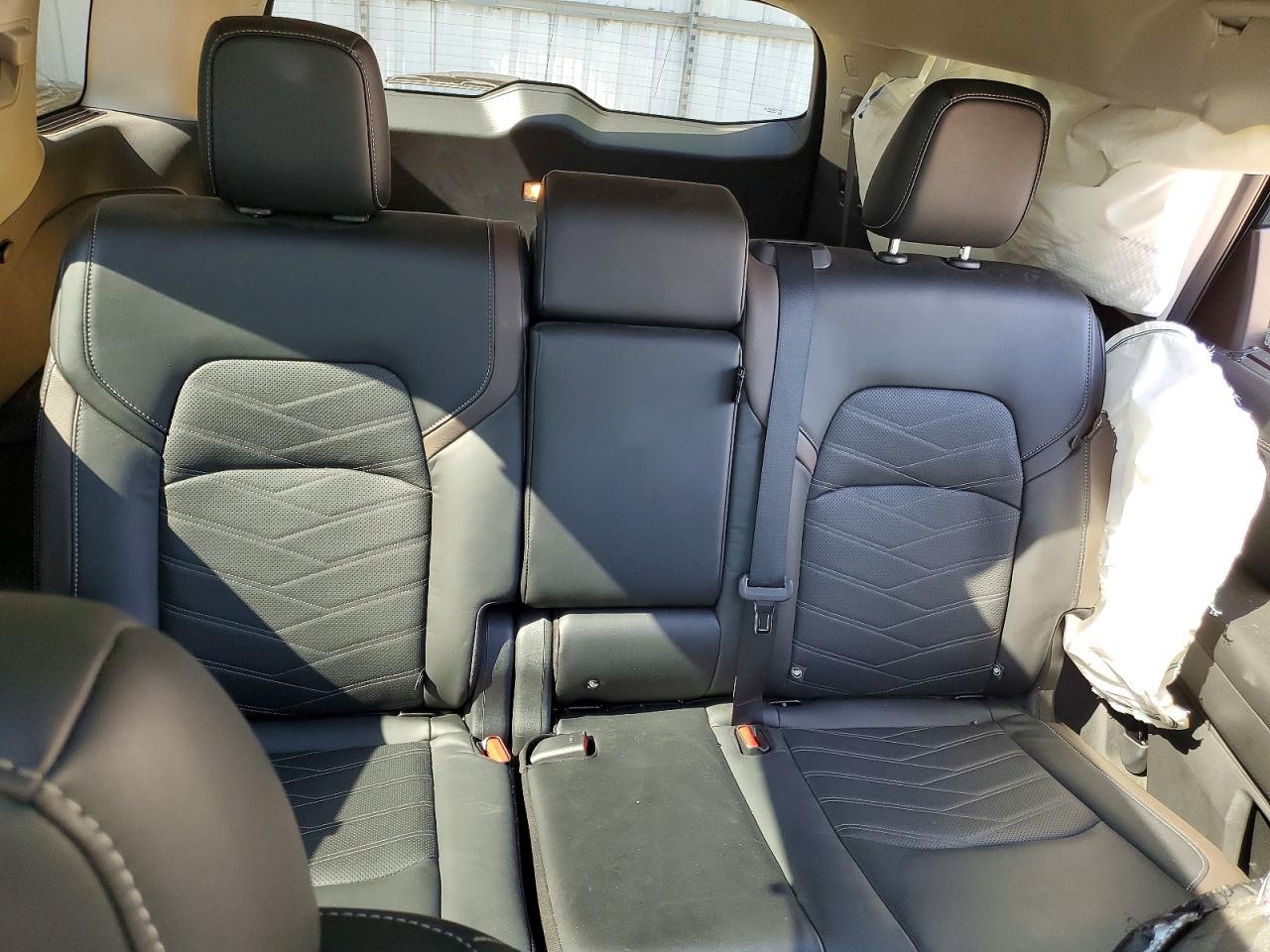 Nissan Pathfinder Platinum