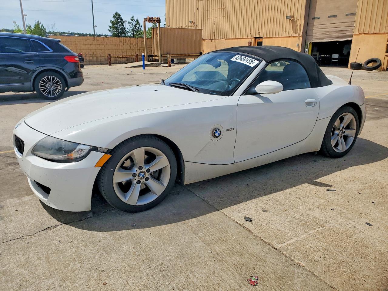 Salvage BMW Z Series Image
