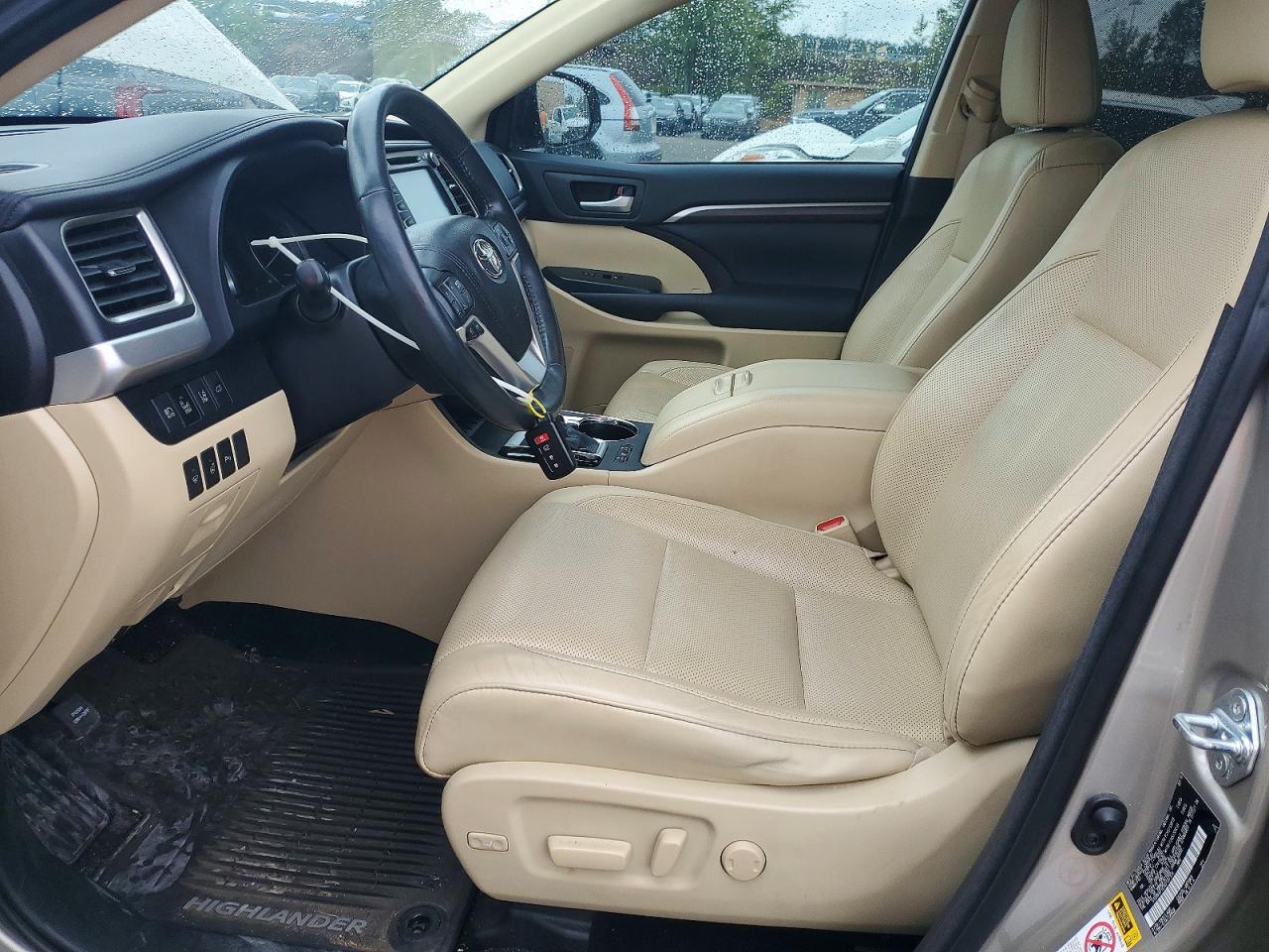 Toyota Highlander Limited Platinum