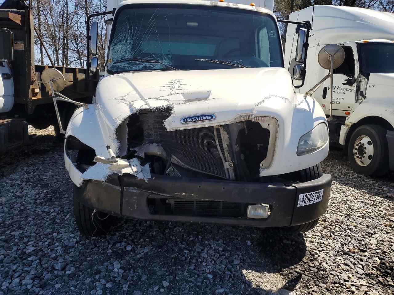 Freightliner M2 Unknow Unknown